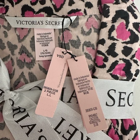 NWT Victoria's Secret Pink and Black Leopard Heart Pajama Set - Picture 2 of 6